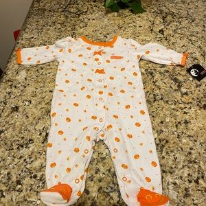 Halloween onesie NWT